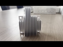 Profili di estrusione per dissipatori di calore ad alta potenza elettronica semiconduttori