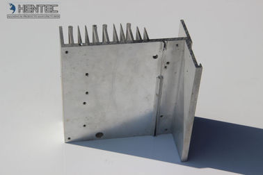 6063/6005 profili di alluminio dell'estrusione del dissipatore di calore con lucidatura di piegamento