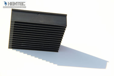 Stampo di alluminio delle estrusioni del dissipatore di calore di ossidazione anodica in nero che fonde OEM