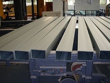 Polvere rettangolare di perforazione della costruzione dell'estrusione di alluminio bronzea di profilo ricoperta