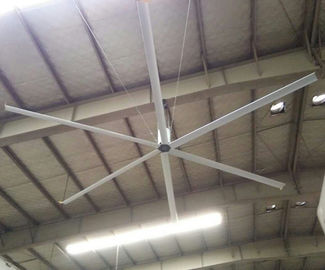 Il profilo della pala di ventilatore del soffitto, profilo ha espulso feritoie di alluminio