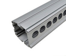 CNC che lavora approvazione a macchina del CE dipinta polvere di alluminio industriale dell'estrusione di profilo