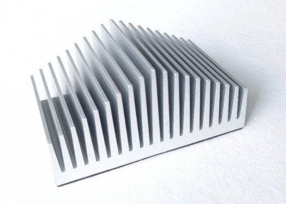 Profili di alluminio dell'estrusione del dissipatore di calore ISO9001 che anodizzano per l'elettronica