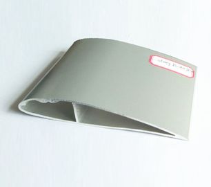 La polvere argentea ha dipinto la pala di ventilatore/profilo di alluminio dell'estrusione per la lama di raffreddamento