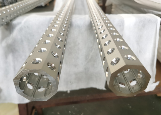 Macchinari CNC personalizzati Profili di alluminio industriali per braccio robot / braccio meccanico / attrezzature di automazione