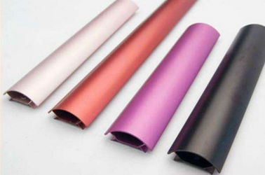 Forma su misura profilo d'anodizzazione colorata dell'alluminio 6061 con lavorare finito