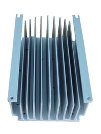 6061 profilo di alluminio dell'estrusione del dissipatore di calore T6/T66 per le automobili con lavorare di CNC