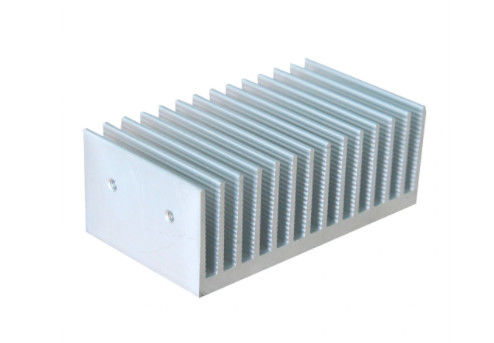 Profili di alluminio anodizzati del dissipatore di calore dell'estrusione del radiatore standard