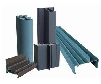 Spolverizzi le estrusioni di alluminio dipinte 6063-T5/6060-T5 di profilo per costruzione